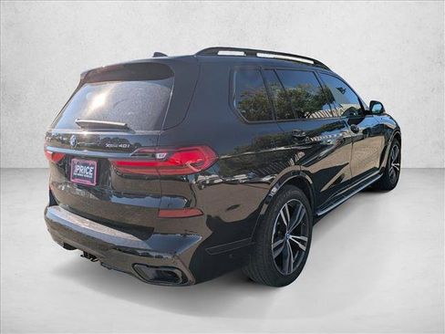 Used 2021 BMW X7 xDrive40i w/ M Sport Package AWD/4WD image 5