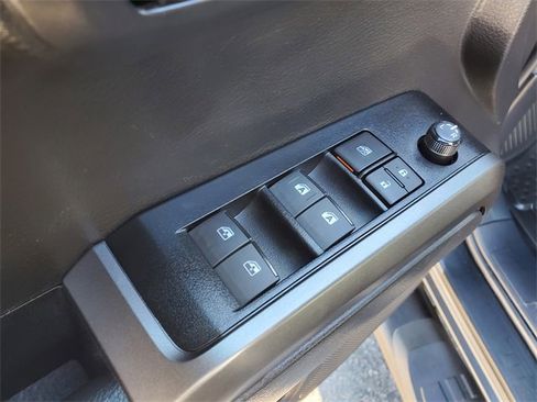 Used 2023 Toyota Tacoma TRD Sport image 15