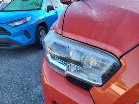 Used 2017 Toyota Tacoma SR5 w/ Tow Package image 9