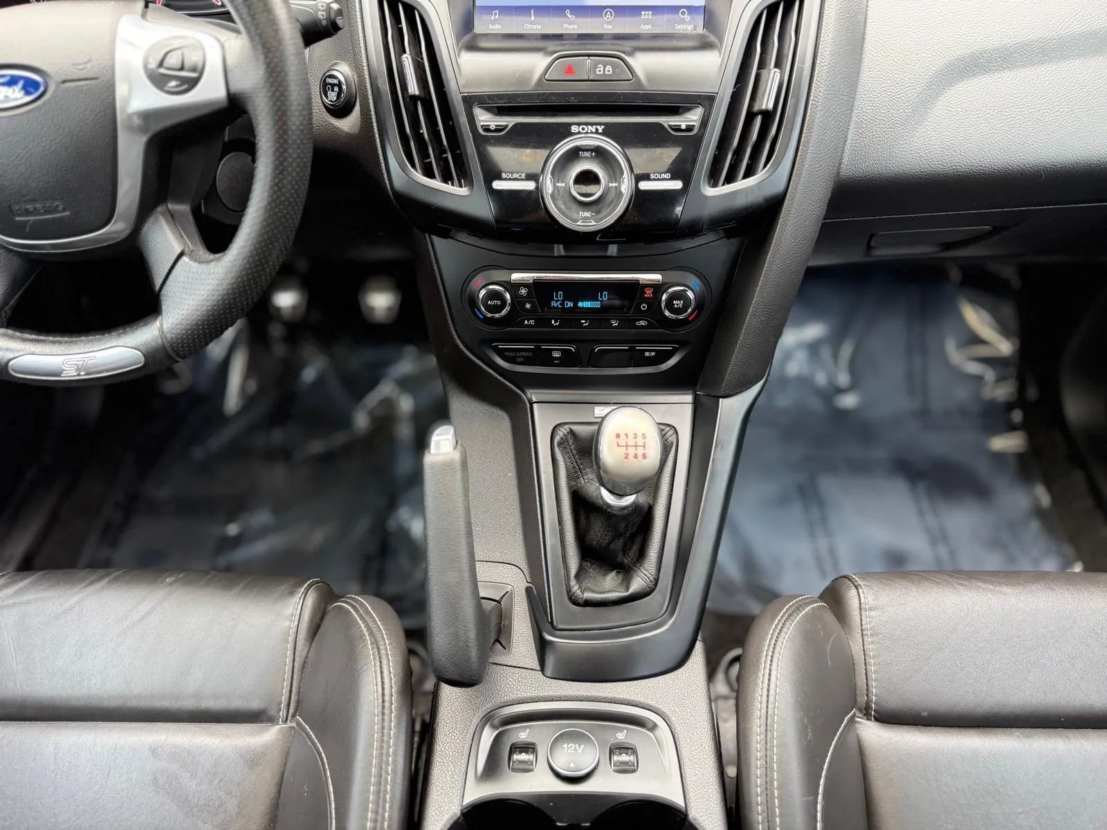 Used 2014 Ford Focus ST w/ Equipment Group 202A FWD image 19