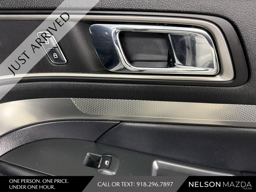 Used 2019 Ford Explorer XLT FWD image 47