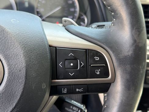 Used 2022 Lexus RX 450h AWD w/ Premium Package image 17