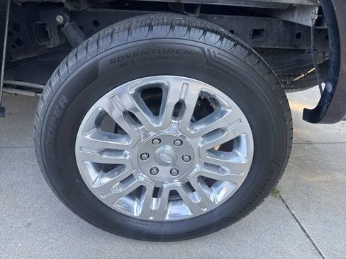 Used 2013 Ford F150 Platinum AWD/4WD image 26