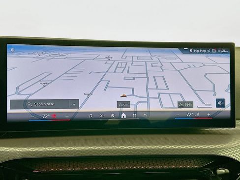 Used 2025 BMW 430i xDrive Coupe w/ Convenience Package image 13