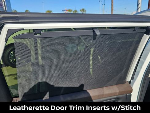 Used 2023 Nissan Rogue SV w/ SV Premium B Package image 16