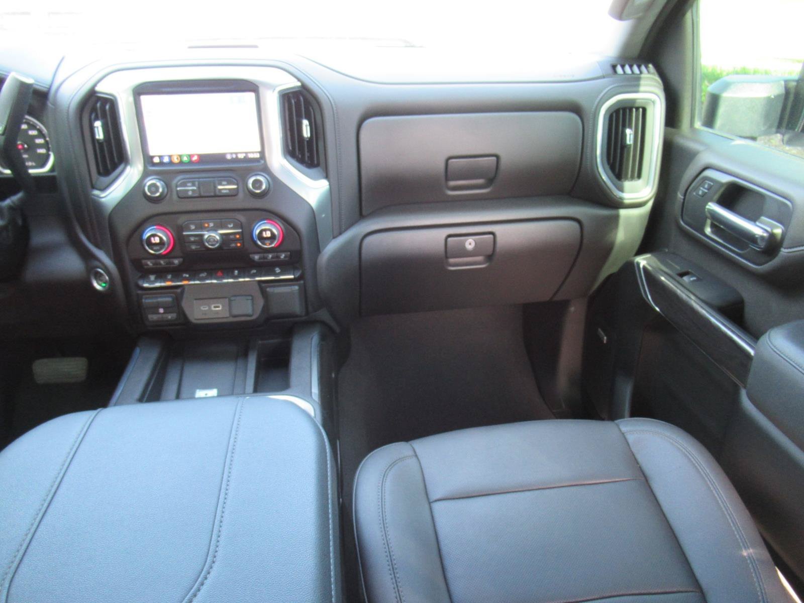 Used 2023 Chevrolet Silverado 2500 LTZ w/ LTZ Convenience Package AWD/4WD image 17