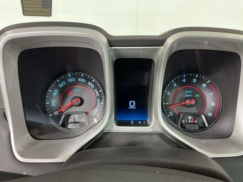 Used 2015 Chevrolet Camaro SS w/ Silver Rally Stripe Package image 17