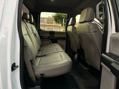 Used 2019 Ford F250 XL w/ Power Equipment Group image 15