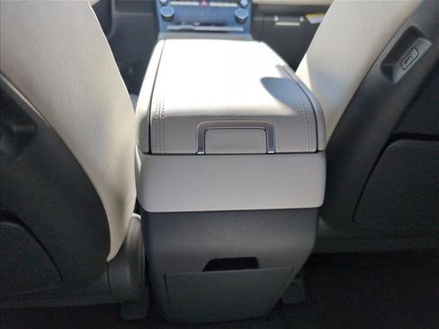 New 2026 Hyundai Santa Fe SE image 17