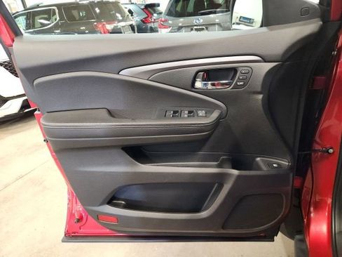 Certified 2023 Honda Ridgeline RTL image 21