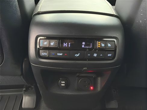 Used 2023 Hyundai Palisade Calligraphy image 28