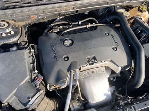 Used 2020 Chevrolet Malibu Premier FWD image 20