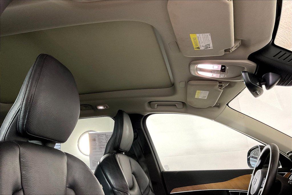 Used 2023 Volvo XC90 B6 Plus w/ Protection Package Premier AWD/4WD image 29
