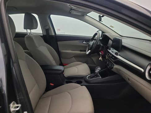 Used 2020 Kia Forte LXS FWD image 21