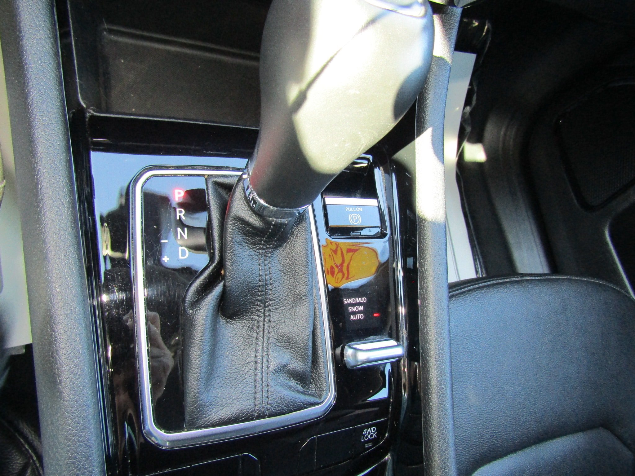 Used 2025 Jeep Compass Limited AWD/4WD image 34
