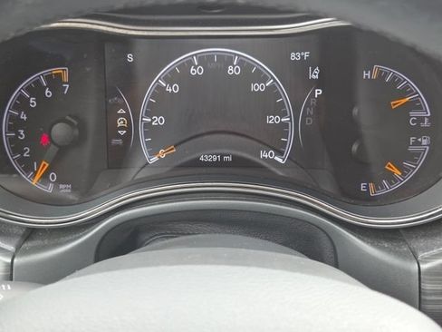 Used 2020 Jeep Grand Cherokee Limited X AWD/4WD image 39