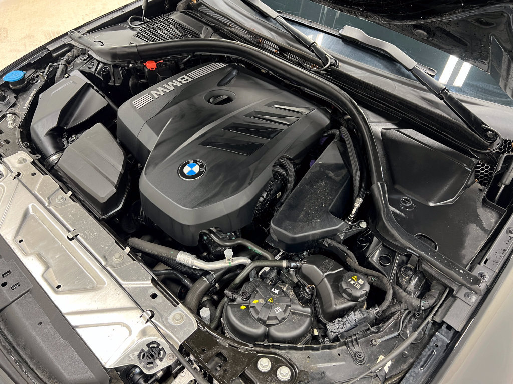 Used 2025 BMW 330i Sedan RWD image 31