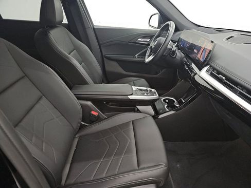 Used 2025 BMW X1 xDrive28i image 10