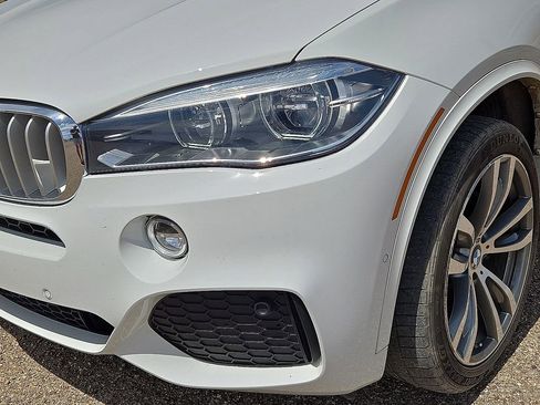 Used 2018 BMW X5 xDrive50i image 9