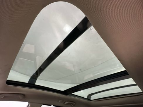 Used 2017 Hyundai Santa Fe Sport w/ 2.4L Tech Package 04 image 22