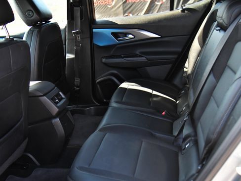 Used 2025 Chevrolet Equinox EV LT w/ Convenience Package FWD image 44