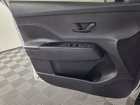 Used 2024 Hyundai Kona SEL FWD image 18