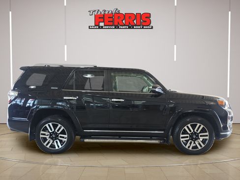 Used 2016 Toyota 4Runner Limited AWD/4WD image 6
