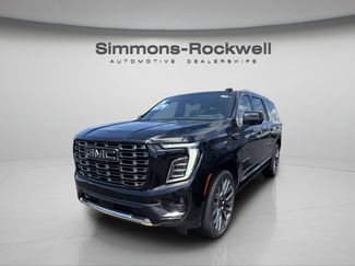New 2026 GMC Yukon XL Denali Ultimate w/ LPO, Illumination Package AWD/4WD video 1