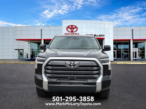 Used 2023 Toyota Tundra Limited AWD/4WD image 8