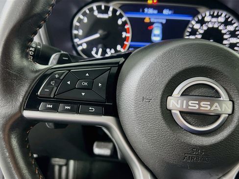 Used 2025 Nissan Altima 2.5 SR FWD image 18