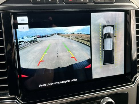 Used 2022 Ford F350 Lariat w/ Lariat Ultimate Package image 17