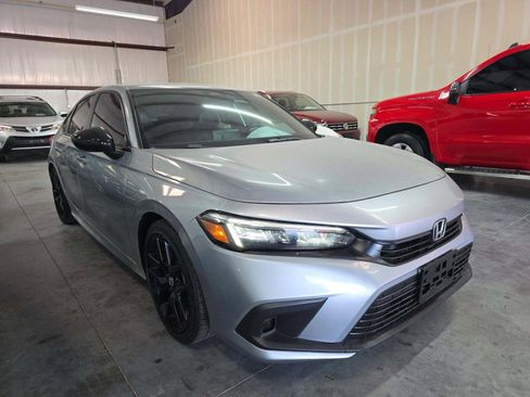 Used 2022 Honda Civic Sport image 6