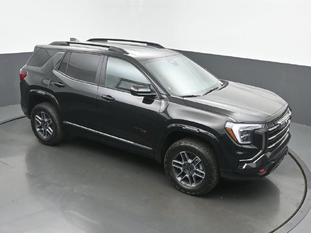 New 2026 GMC Terrain AT4 w/ LPO, Black Badging Package AWD/4WD image 42