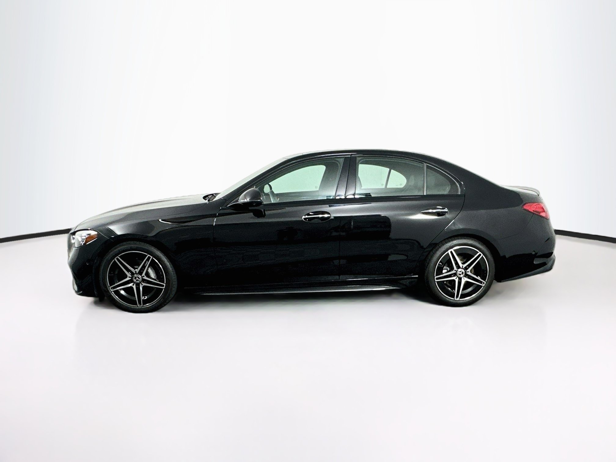 Used 2022 Mercedes-Benz C 300 4MATIC Sedan w/ AMG Line w/ Night Package image 4