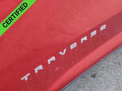 Used 2024 Chevrolet Traverse LT image 31