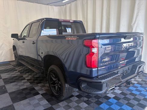 Used 2020 Chevrolet Silverado 1500 LT Trail Boss AWD/4WD image 5