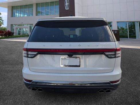 New 2026 Lincoln Aviator Reserve image 6