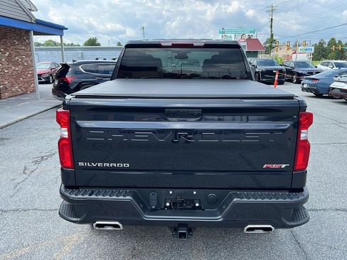 Used 2022 Chevrolet Silverado 1500 RST AWD/4WD image 4