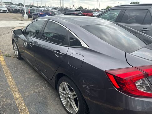 Used 2017 Honda Civic LX image 25