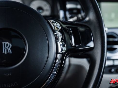 Used 2014 Rolls-Royce Ghost RWD image 66