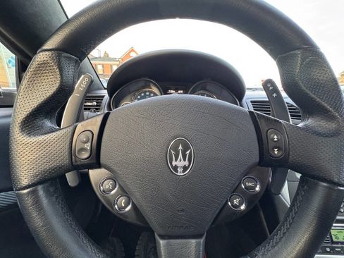 Used 2014 Maserati GranTurismo Sport image 22