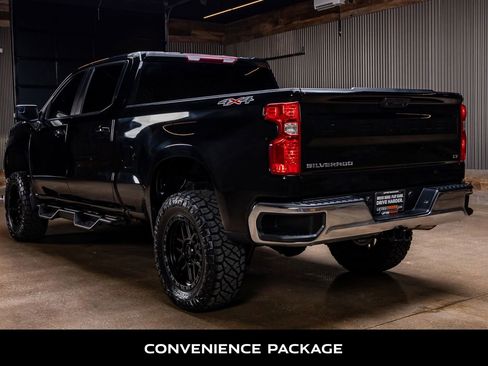 Used 2023 Chevrolet Silverado 1500 LT AWD/4WD image 6