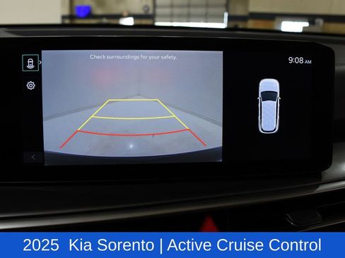 Used 2025 Kia Sorento S FWD image 18