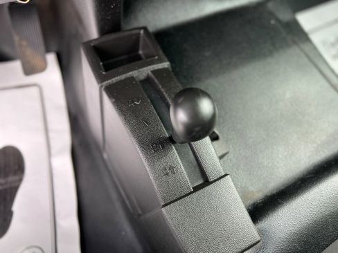 Used 2018 Chevrolet Silverado 2500 W/T w/ WT Convenience Package image 10