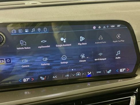 New 2026 Chevrolet Traverse LT w/ Driver Confidence Package FWD image 17