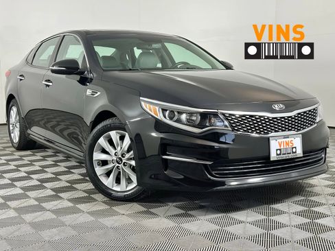Used 2018 Kia Optima EX w/ Premium Package image 1