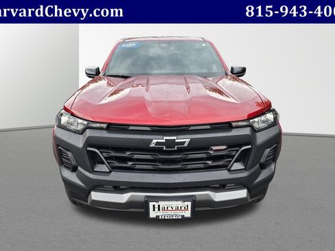 Used 2026 Chevrolet Colorado Trail Boss AWD/4WD image 2