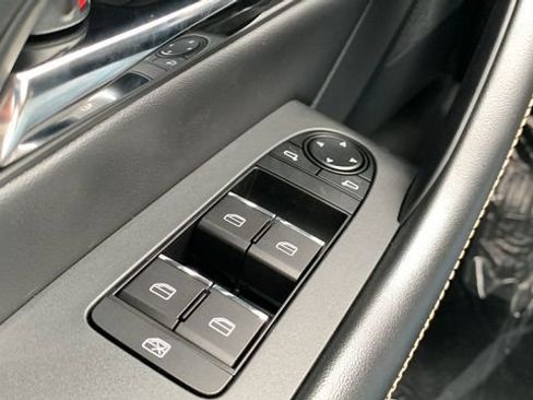 New 2025 MAZDA CX-90 Plug-In Hybrid w/ Preferred image 19