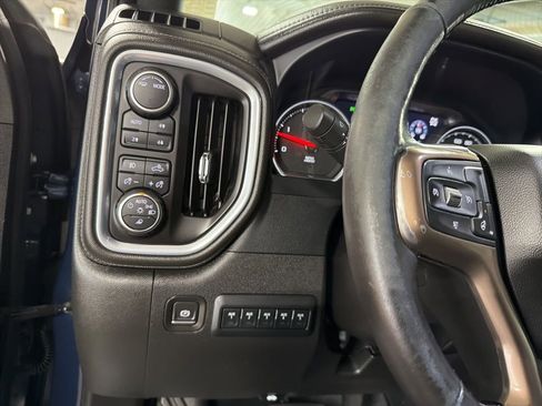 Used 2022 Chevrolet Silverado 3500 High Country w/ Z71 Off-Road Package image 26