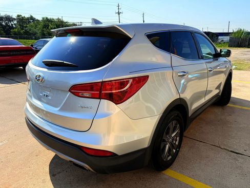 Used 2014 Hyundai Santa Fe Sport image 6